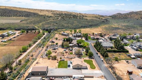 Tiny photo for 7776 N WAGON RD, Saint George, UT 84770 (MLS # 26-271277)