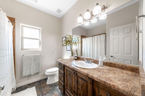 Tiny photo for 7776 N WAGON RD, Saint George, UT 84770 (MLS # 26-271277)
