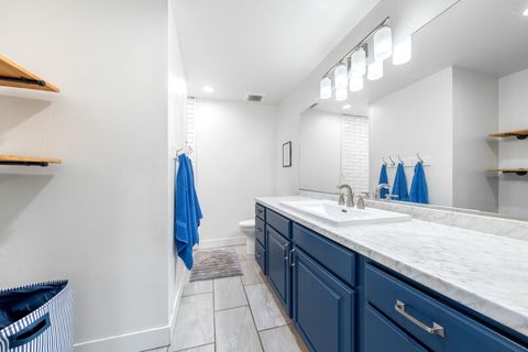 Tiny photo for 7776 N WAGON RD, Saint George, UT 84770 (MLS # 26-271277)