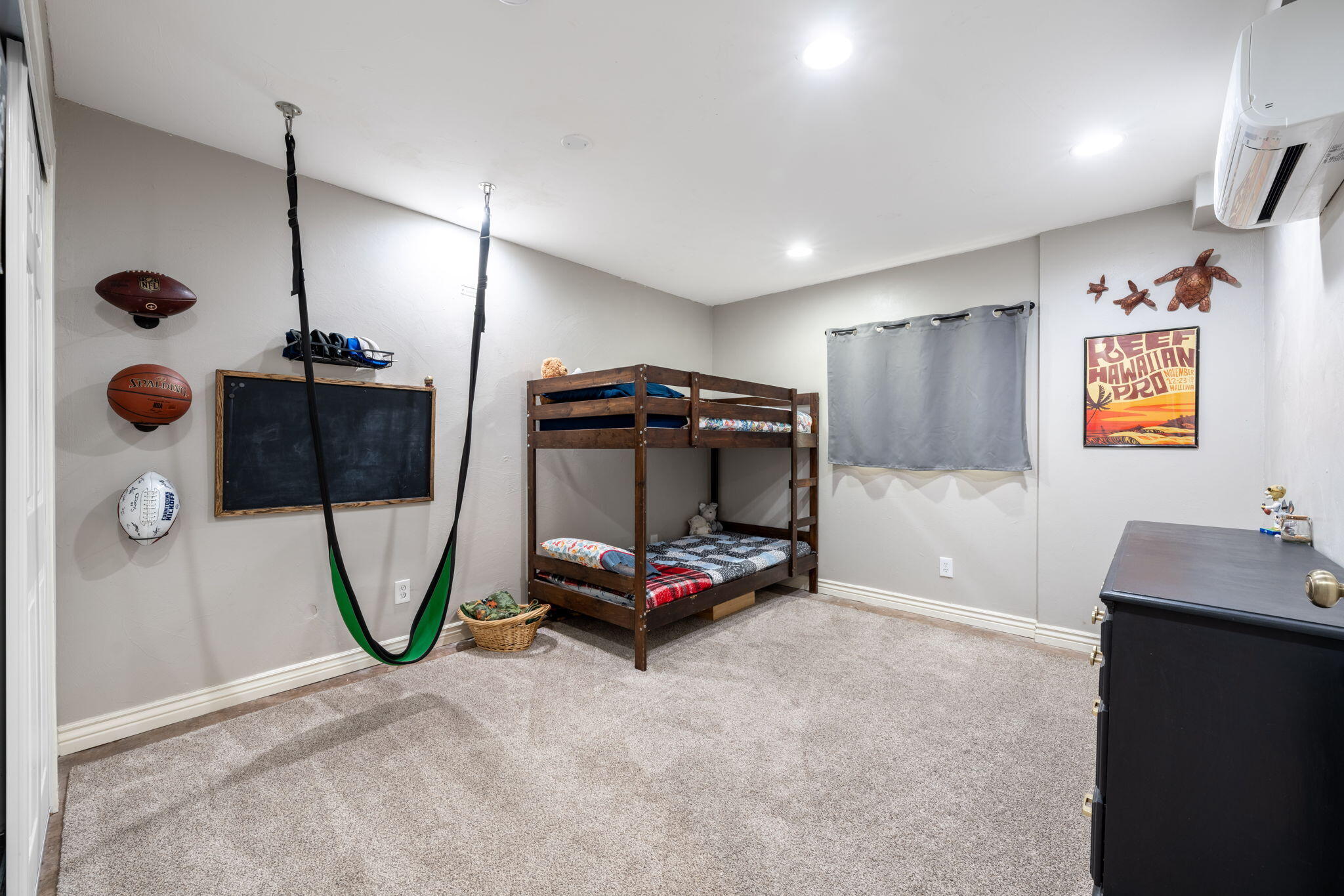 PARADISE ESTATES - Residential