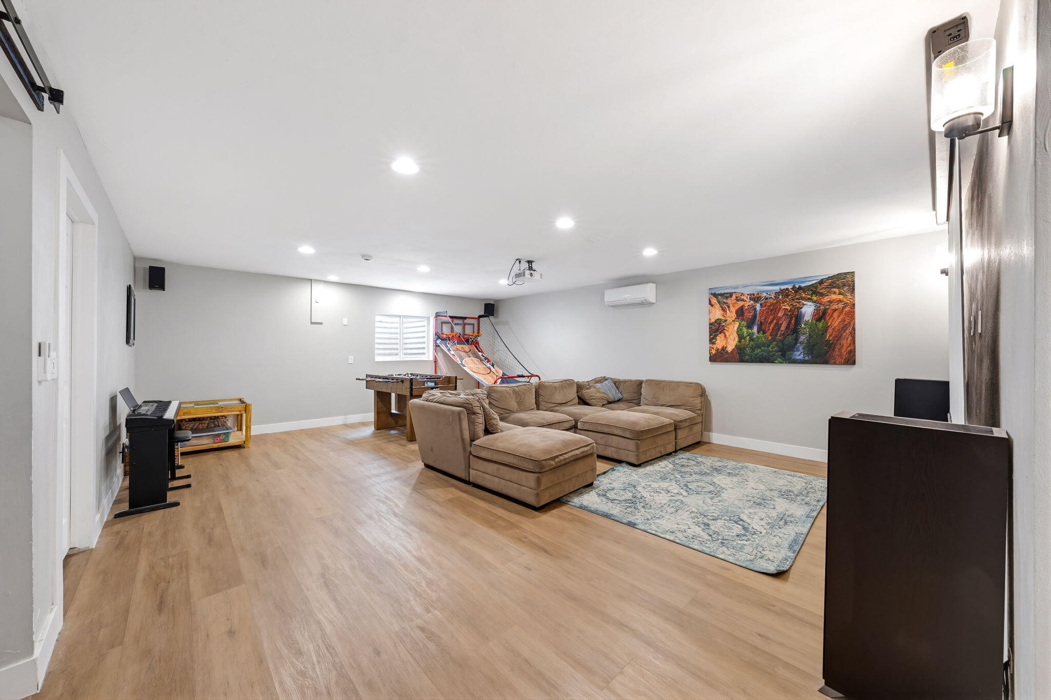 PARADISE ESTATES - Residential