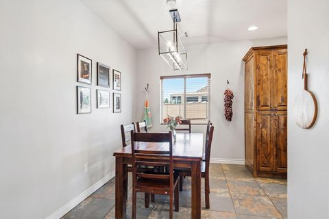 Tiny photo for 7776 N WAGON RD, Saint George, UT 84770 (MLS # 26-271277)