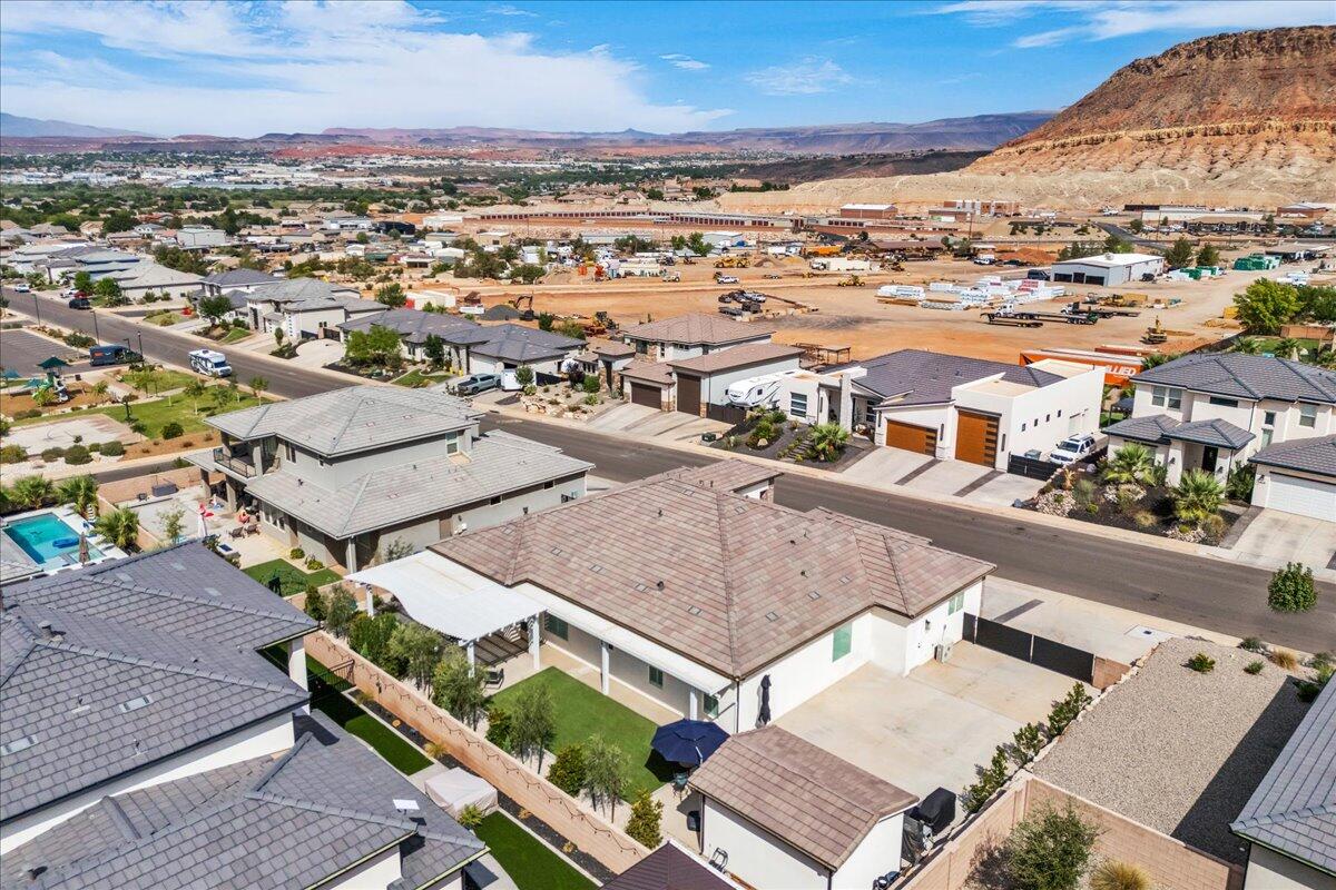 SHOOTING STAR - Residential