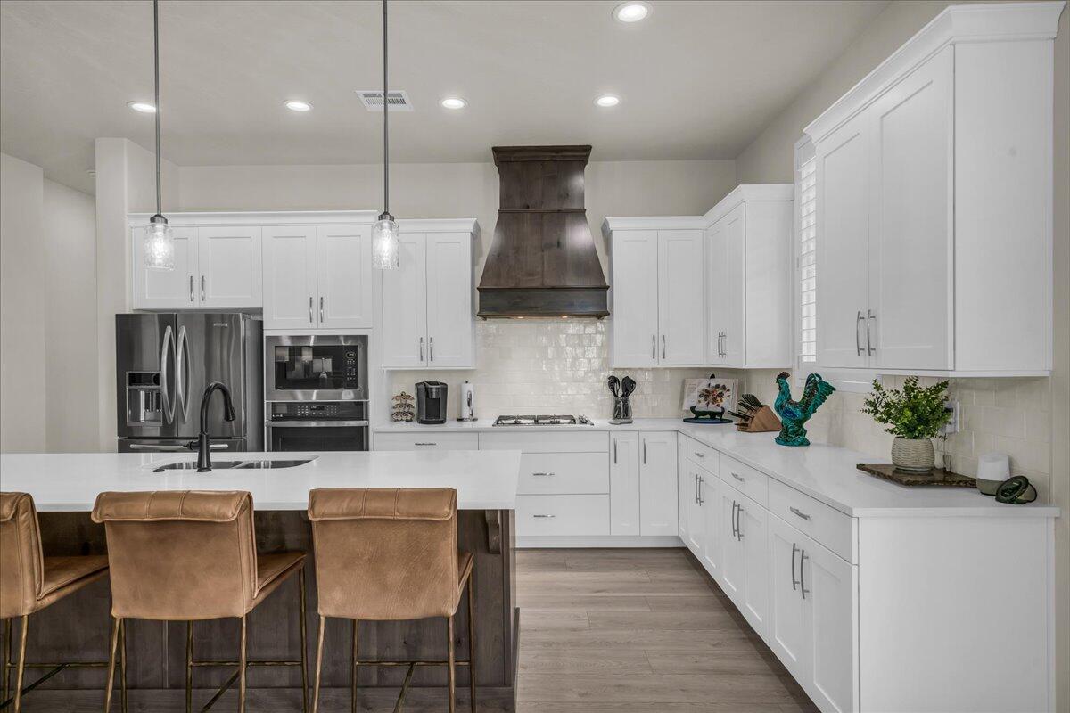 SHOOTING STAR - Residential