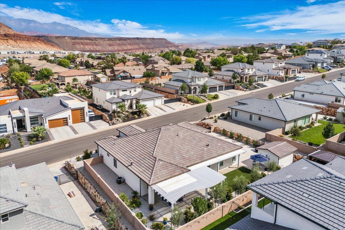 SHOOTING STAR - Residential