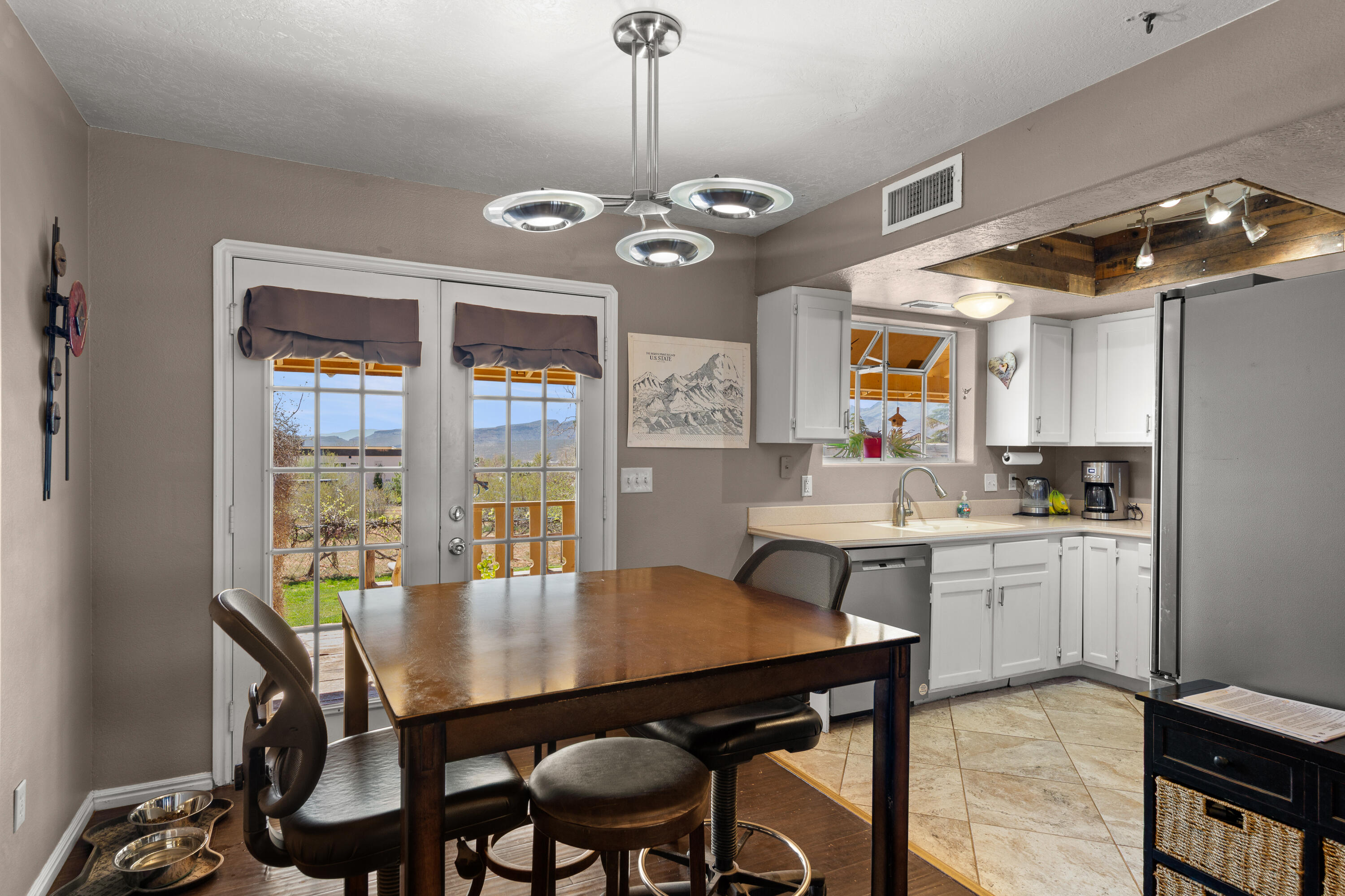 ST GEO & SANTA CLARA BICS (I) - Residential