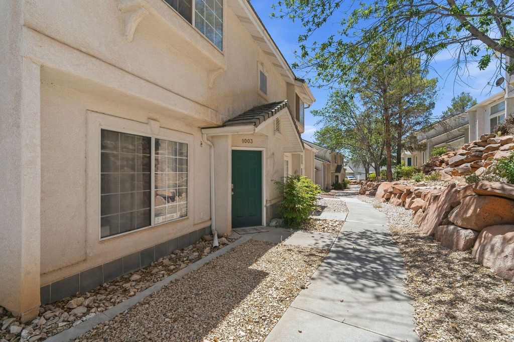 Photo of 684 W Buena Vista Blvd 1003 #1003, Washington, UT 84780 (MLS # 26-273184)