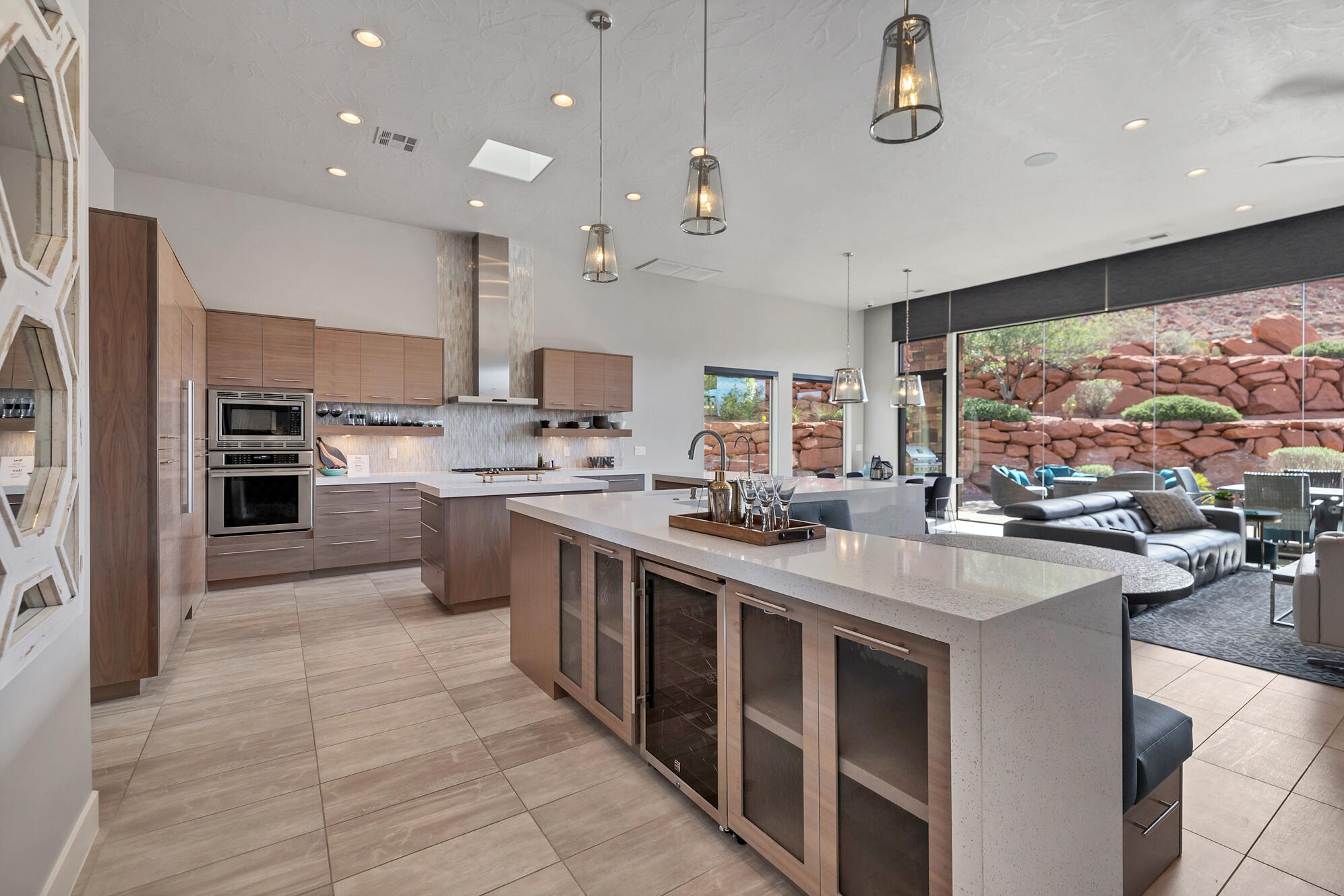 KACHINA SPRINGS EAST AT ENTRADA - Residential