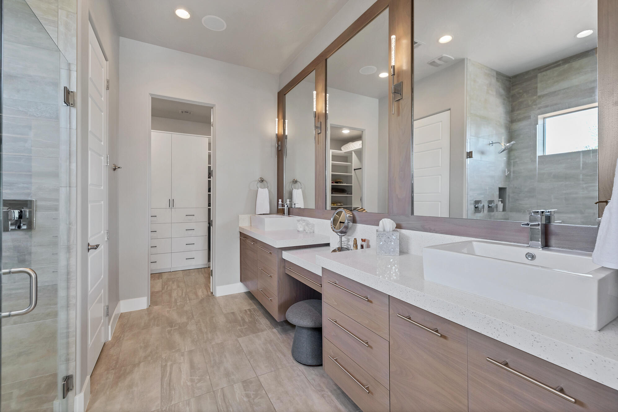 KACHINA SPRINGS EAST AT ENTRADA - Residential