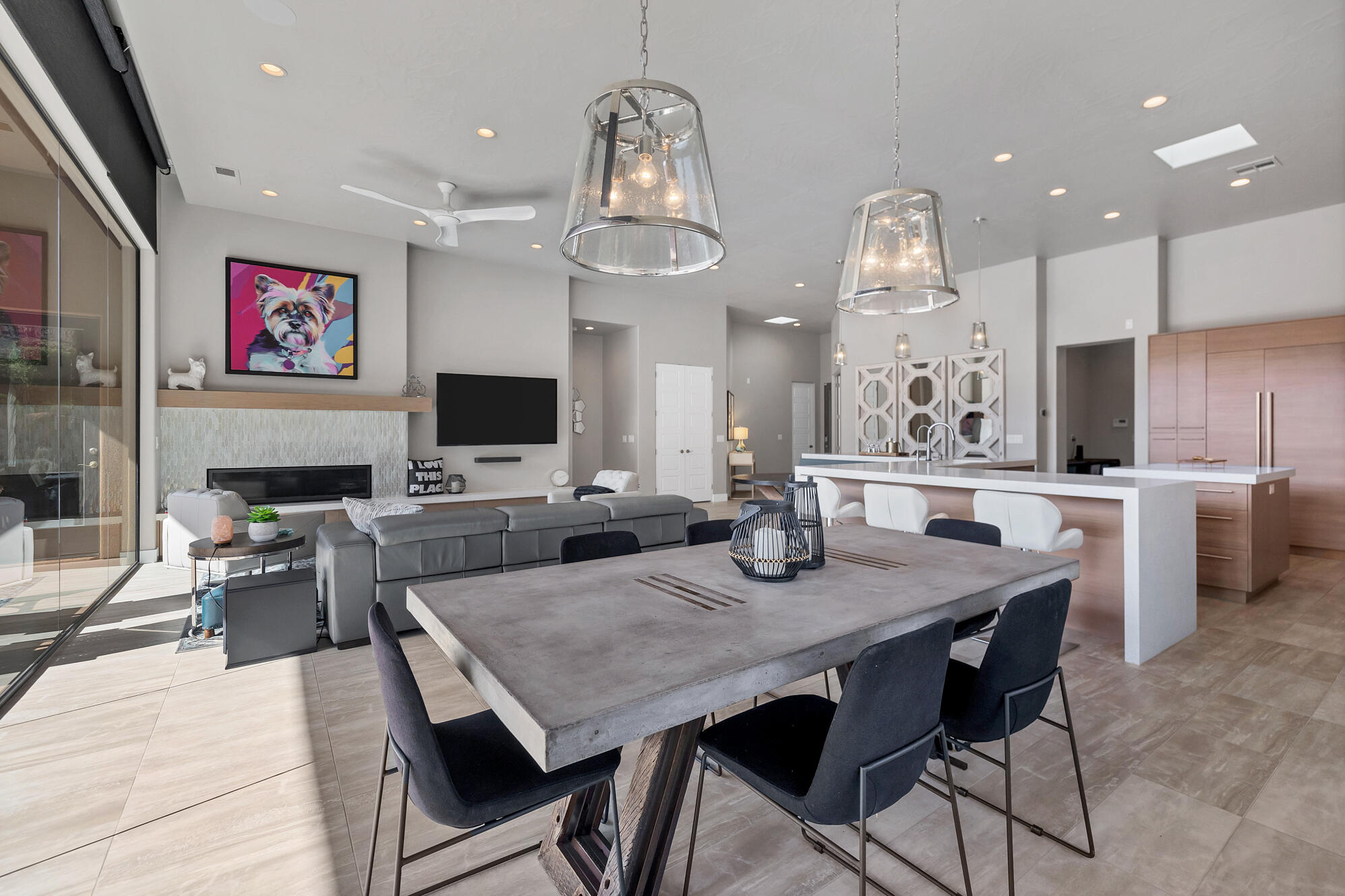 KACHINA SPRINGS EAST AT ENTRADA - Residential