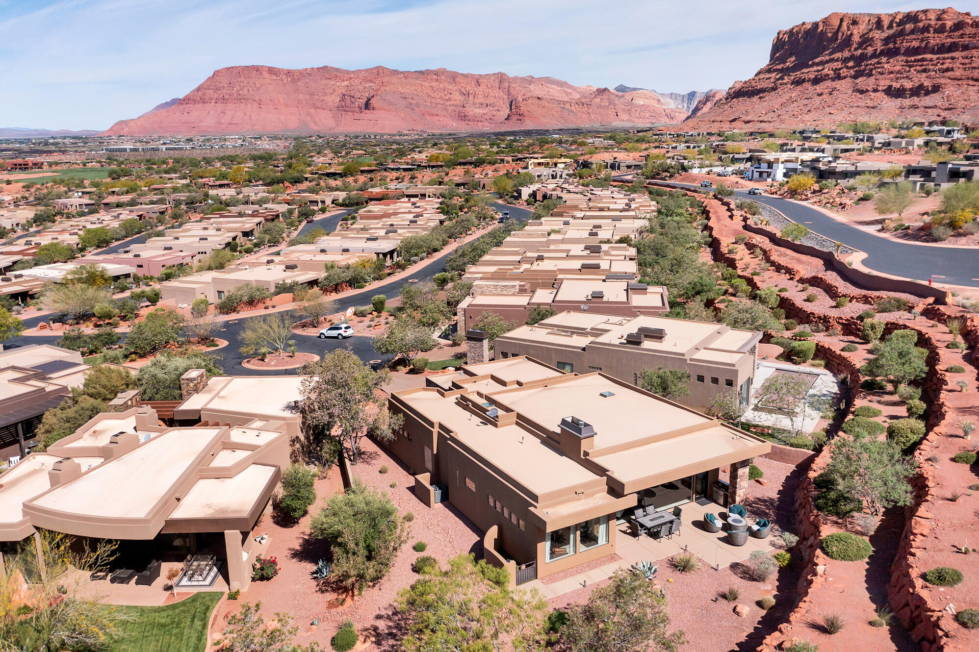 KACHINA SPRINGS EAST AT ENTRADA - Residential