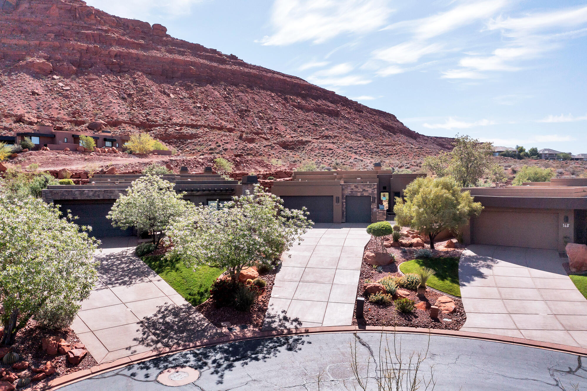 KACHINA SPRINGS EAST AT ENTRADA - Residential