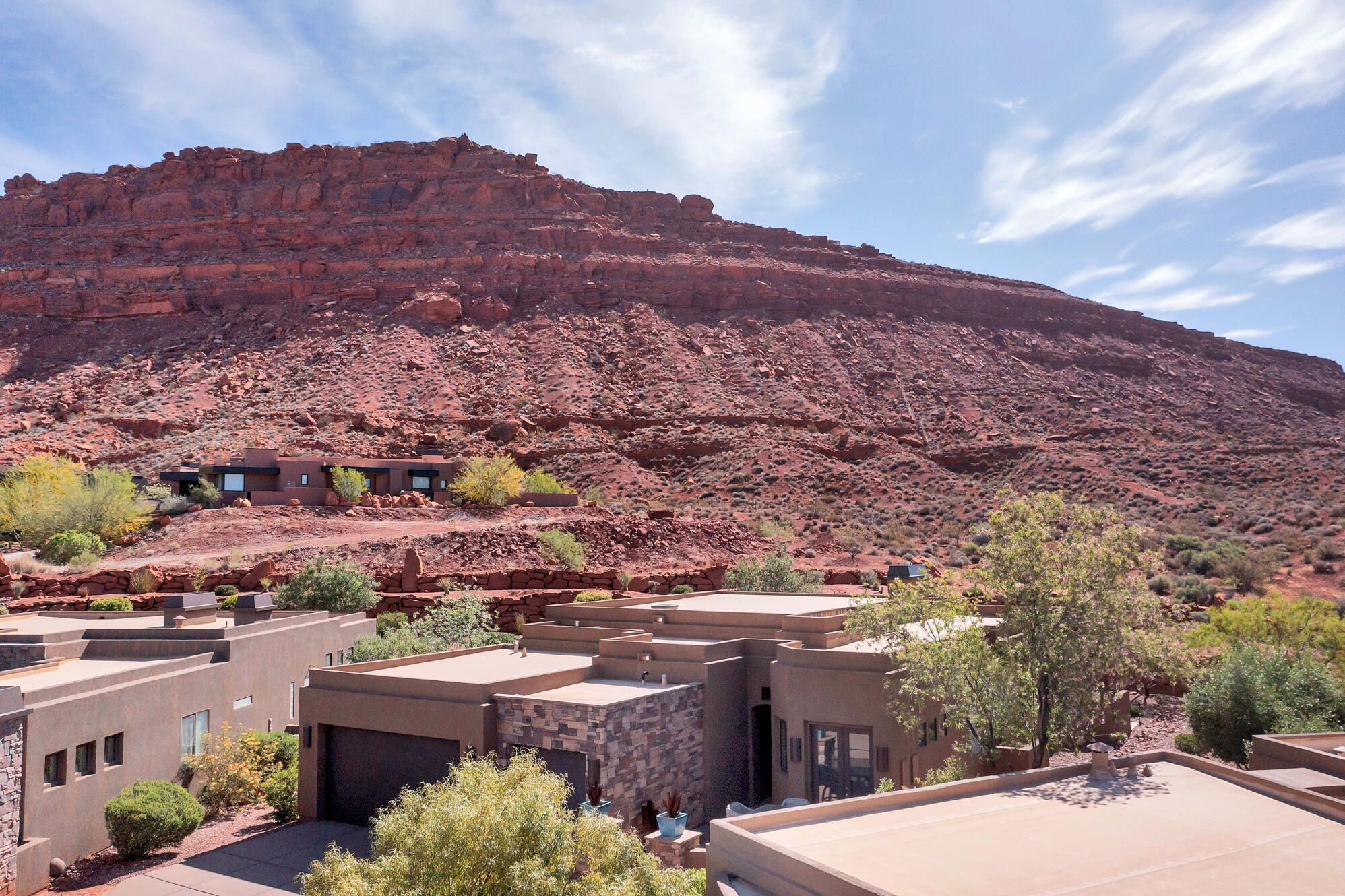 KACHINA SPRINGS EAST AT ENTRADA - Residential