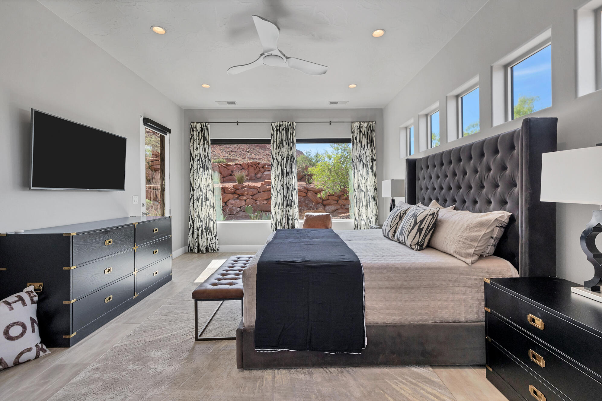 KACHINA SPRINGS EAST AT ENTRADA - Residential