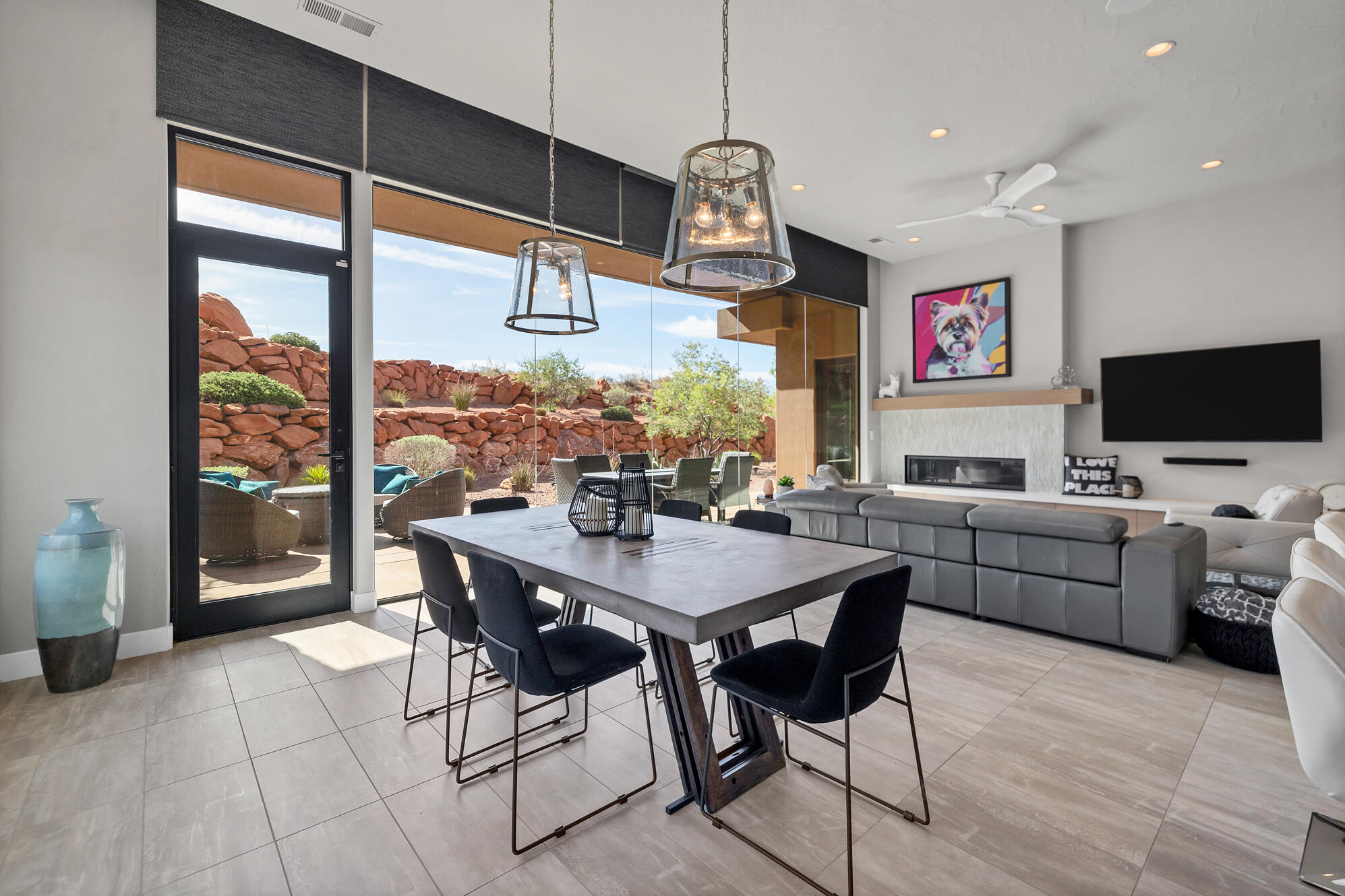 KACHINA SPRINGS EAST AT ENTRADA - Residential