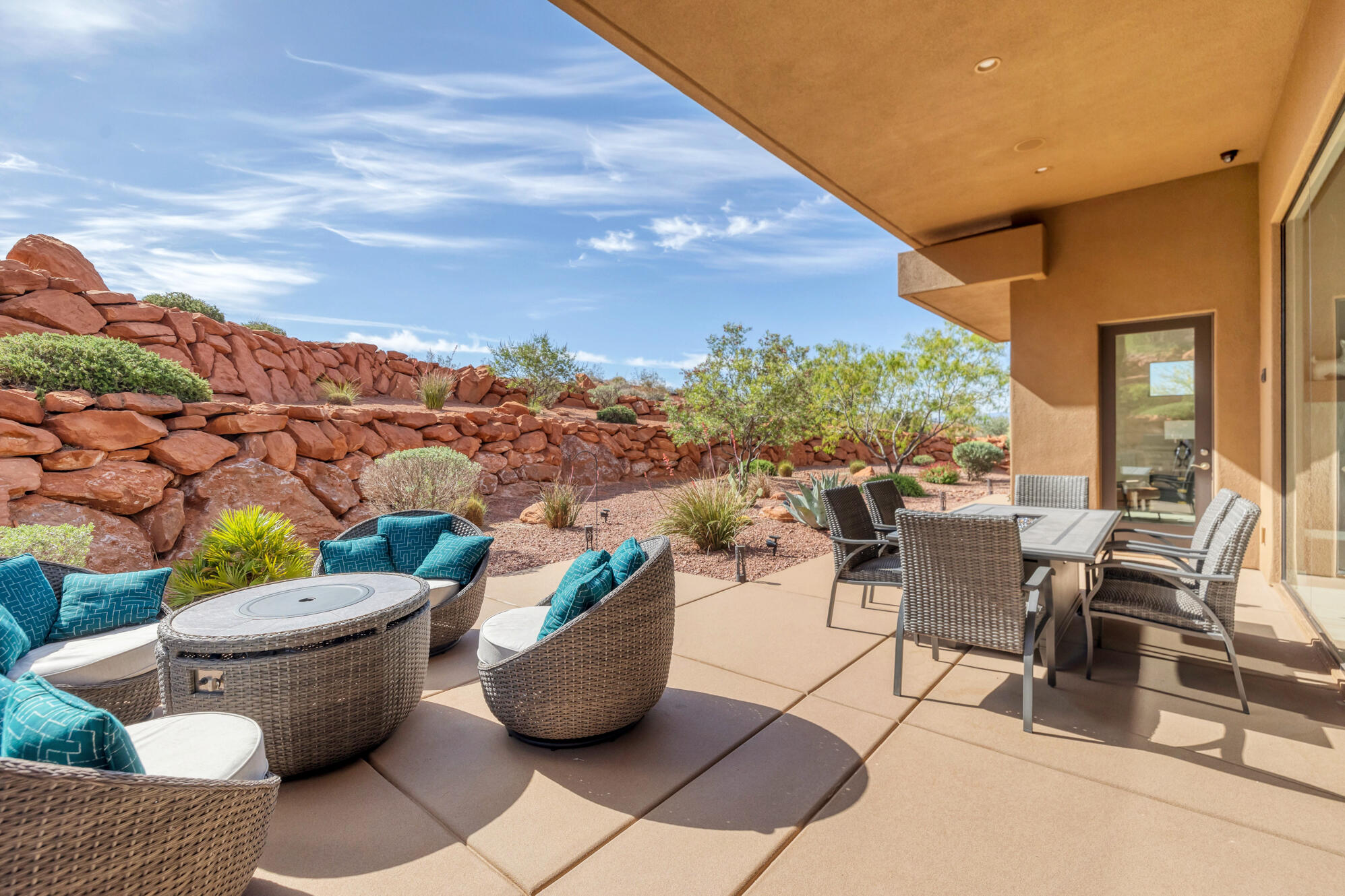 KACHINA SPRINGS EAST AT ENTRADA - Residential