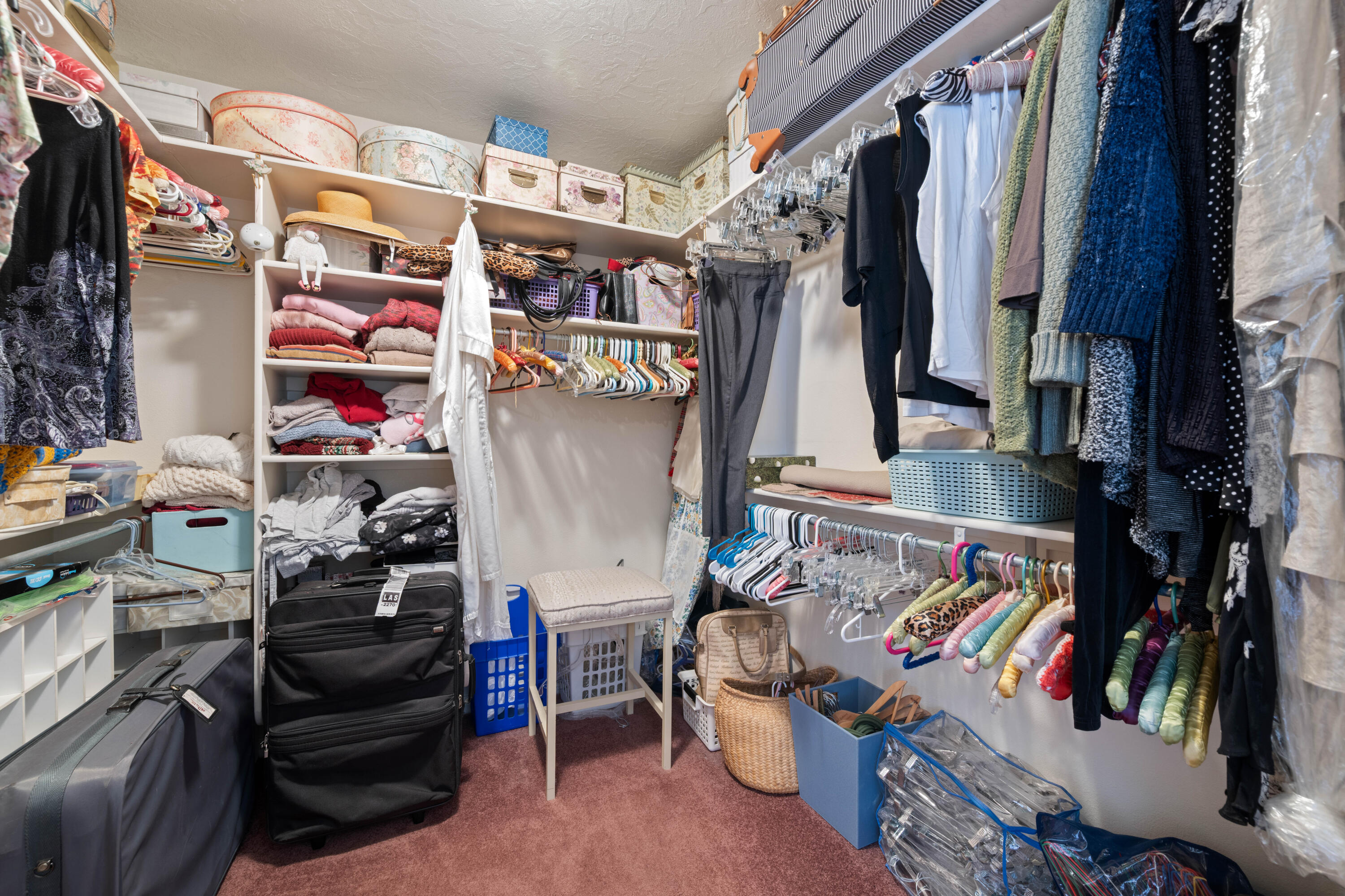 BLOOMINGTON HILLS - Residential