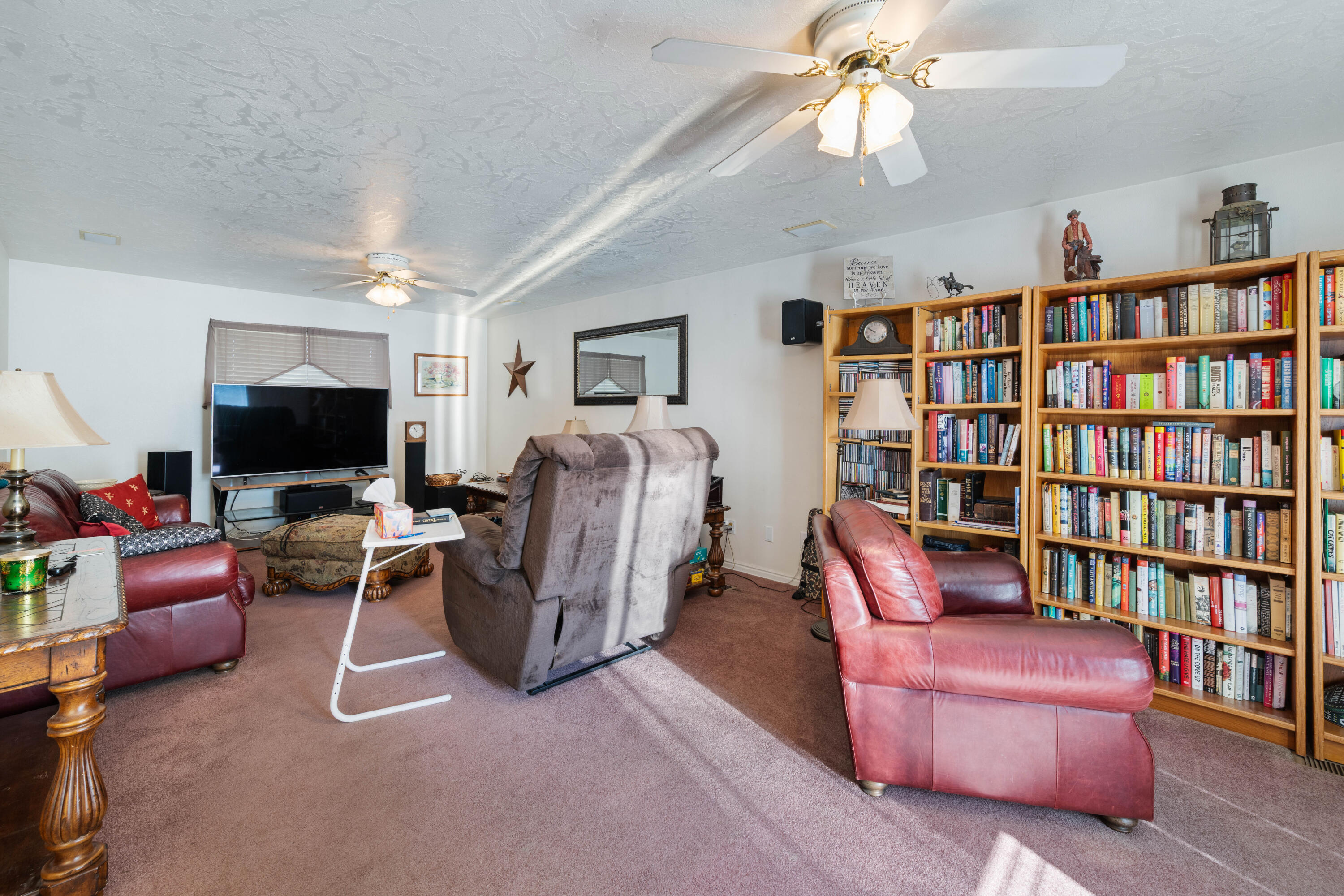 BLOOMINGTON HILLS - Residential