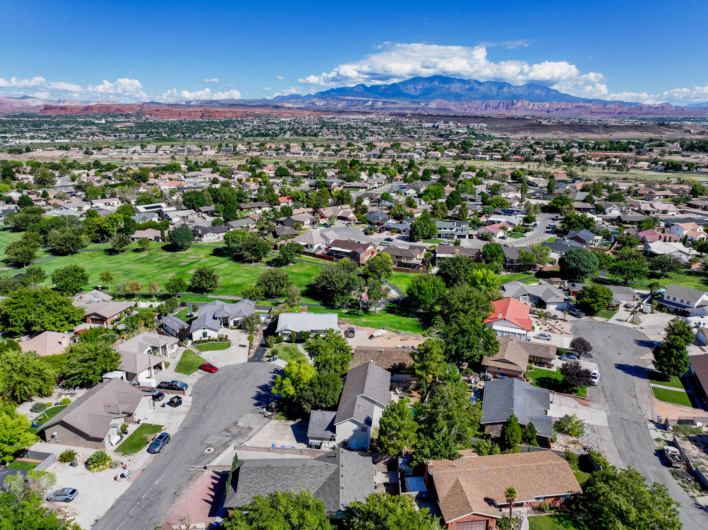 BLOOMINGTON HILLS - Residential