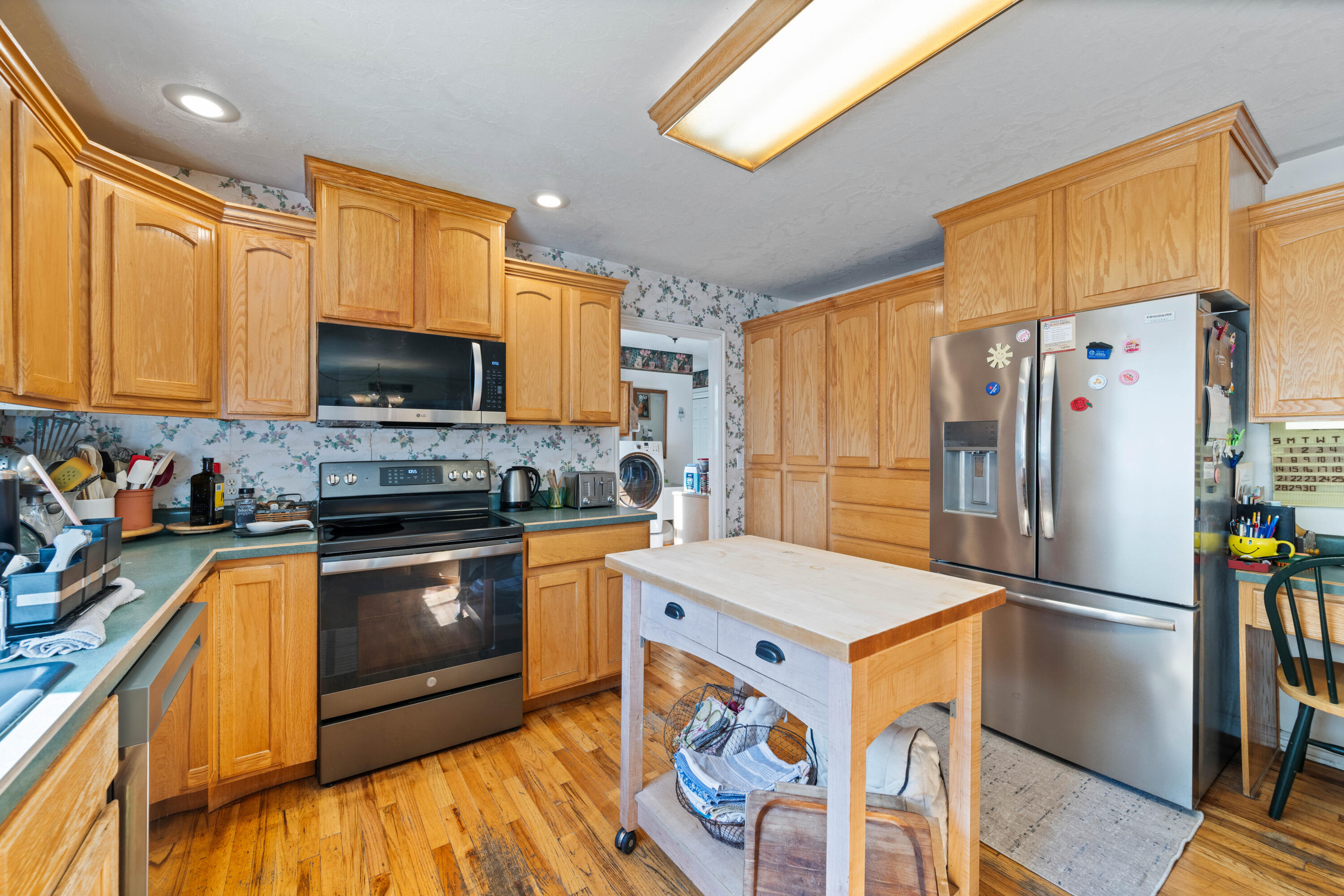 BLOOMINGTON HILLS - Residential