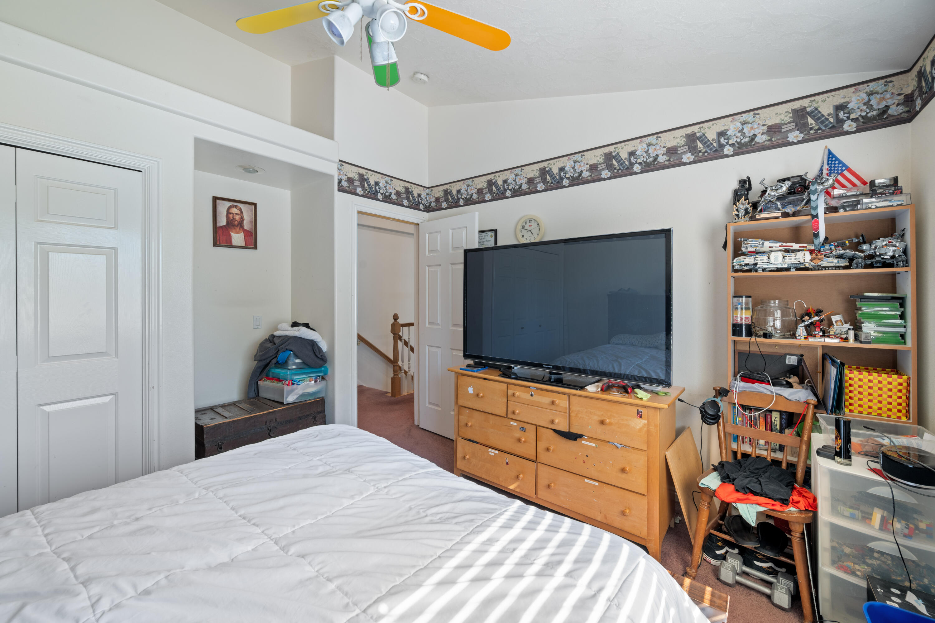 BLOOMINGTON HILLS - Residential