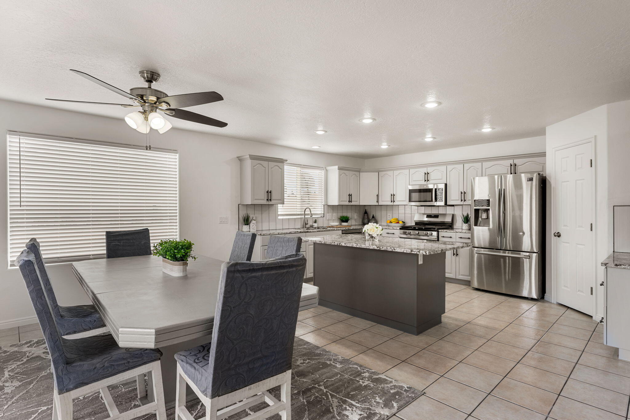 SANTA CLARA HEIGHTS - Residential