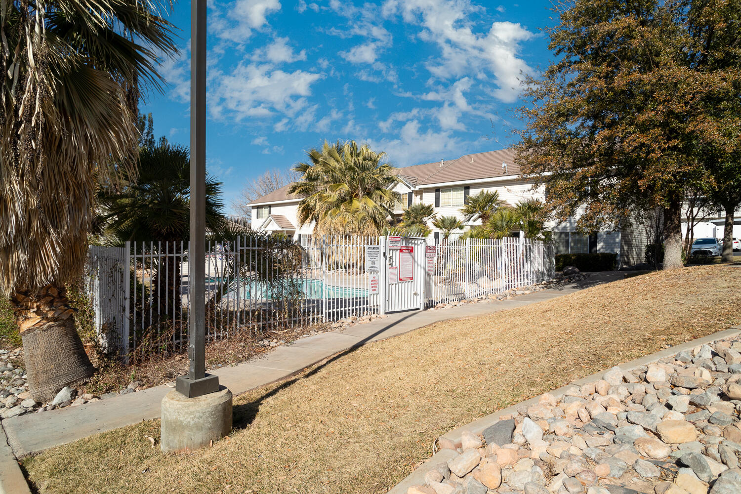 LEXINGTON HILLS TOWNHOMES - Residential