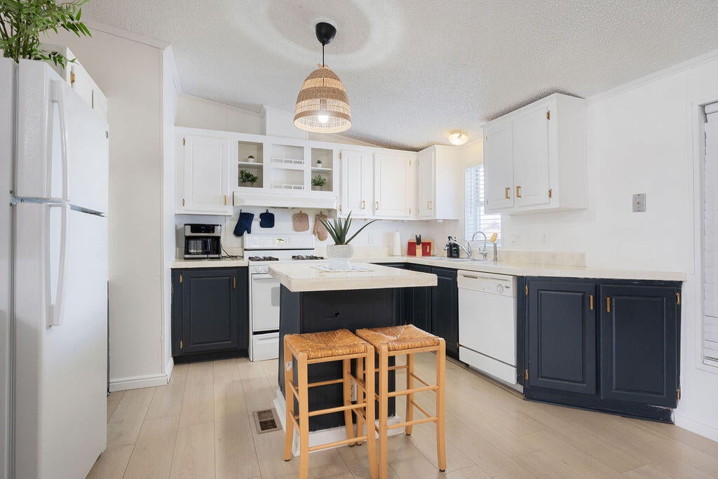 Photo of 91 E 645 N, La Verkin, UT 84745 (MLS # 26-277107)