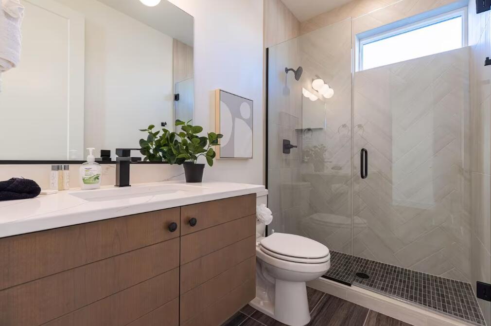 EIGHTH AT CORAL CANYON - Residential