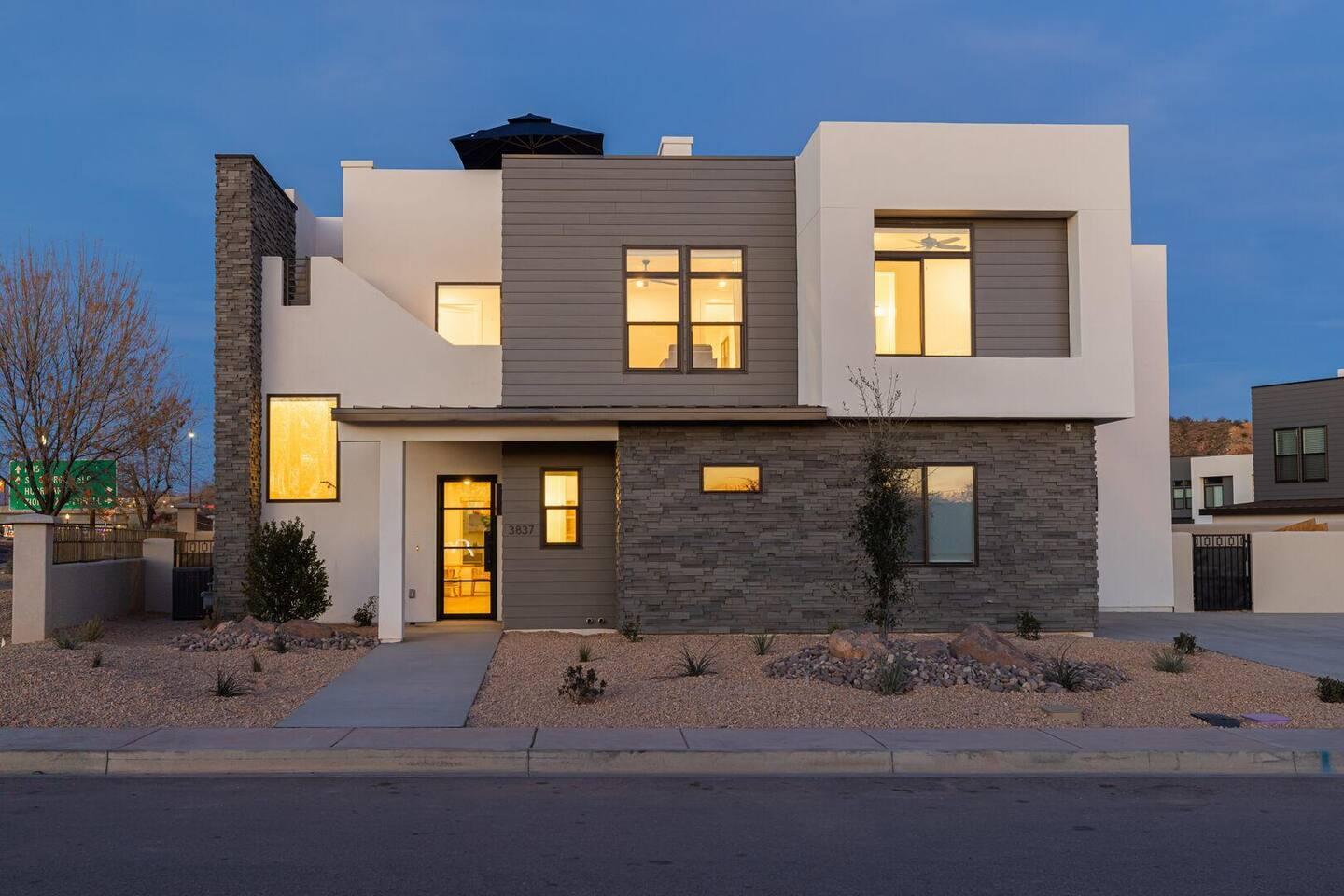 EIGHTH AT CORAL CANYON - Residential