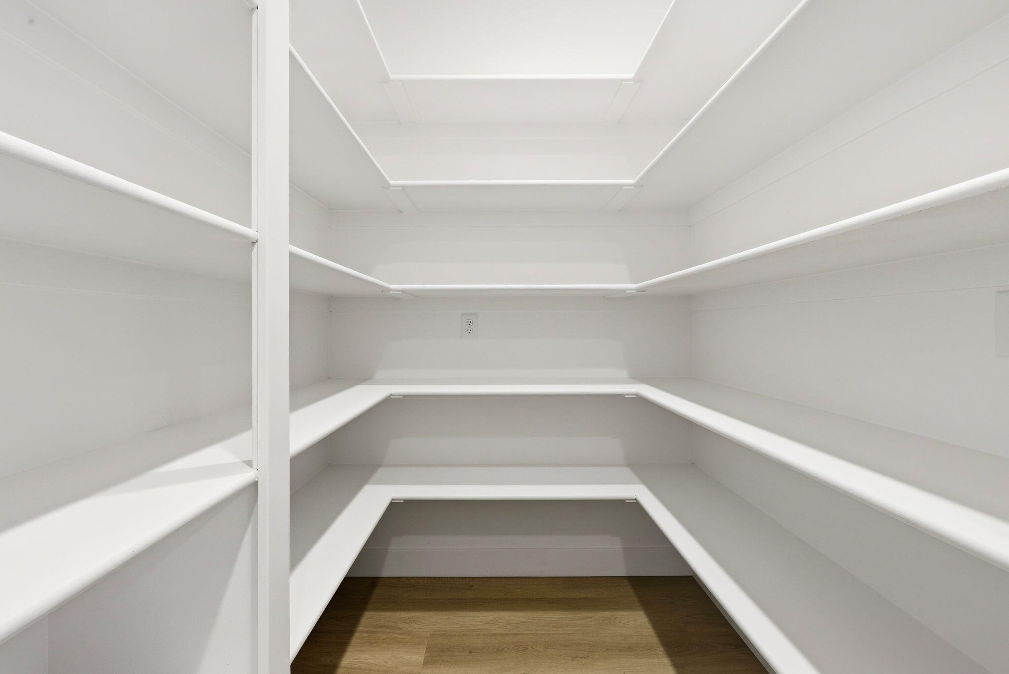 HURRICANE VIEWS - Residential