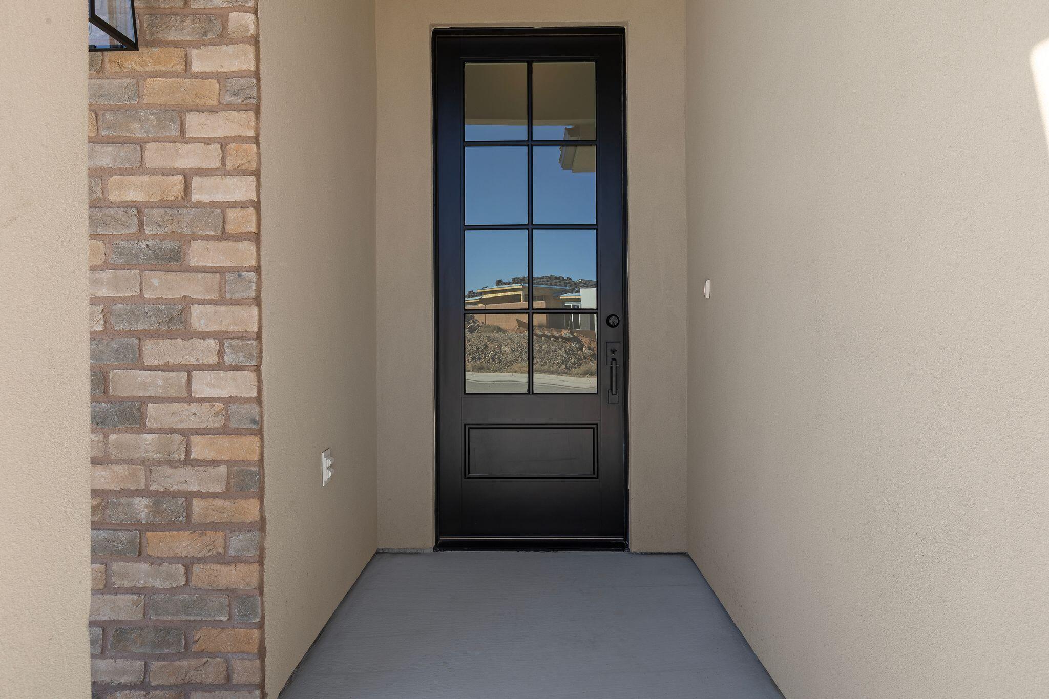 HURRICANE VIEWS - Residential