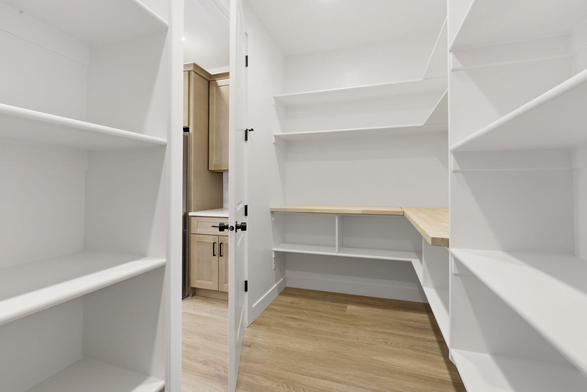 HURRICANE VIEWS - Residential