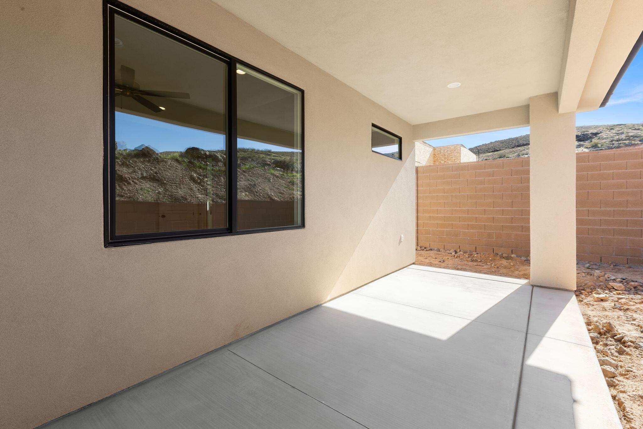 HURRICANE VIEWS - Residential