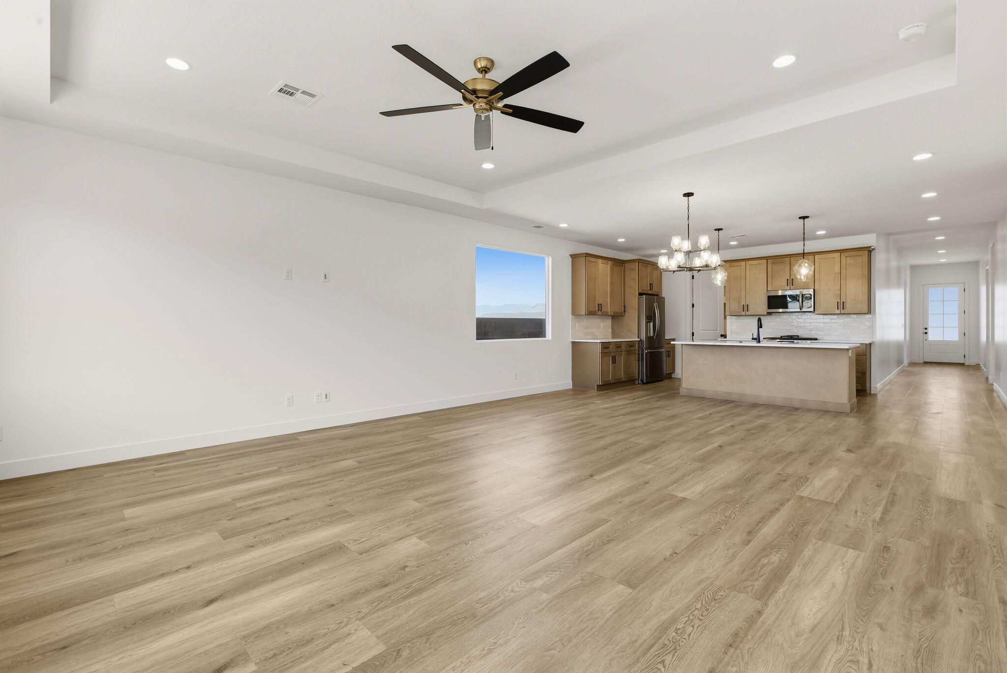 HURRICANE VIEWS - Residential