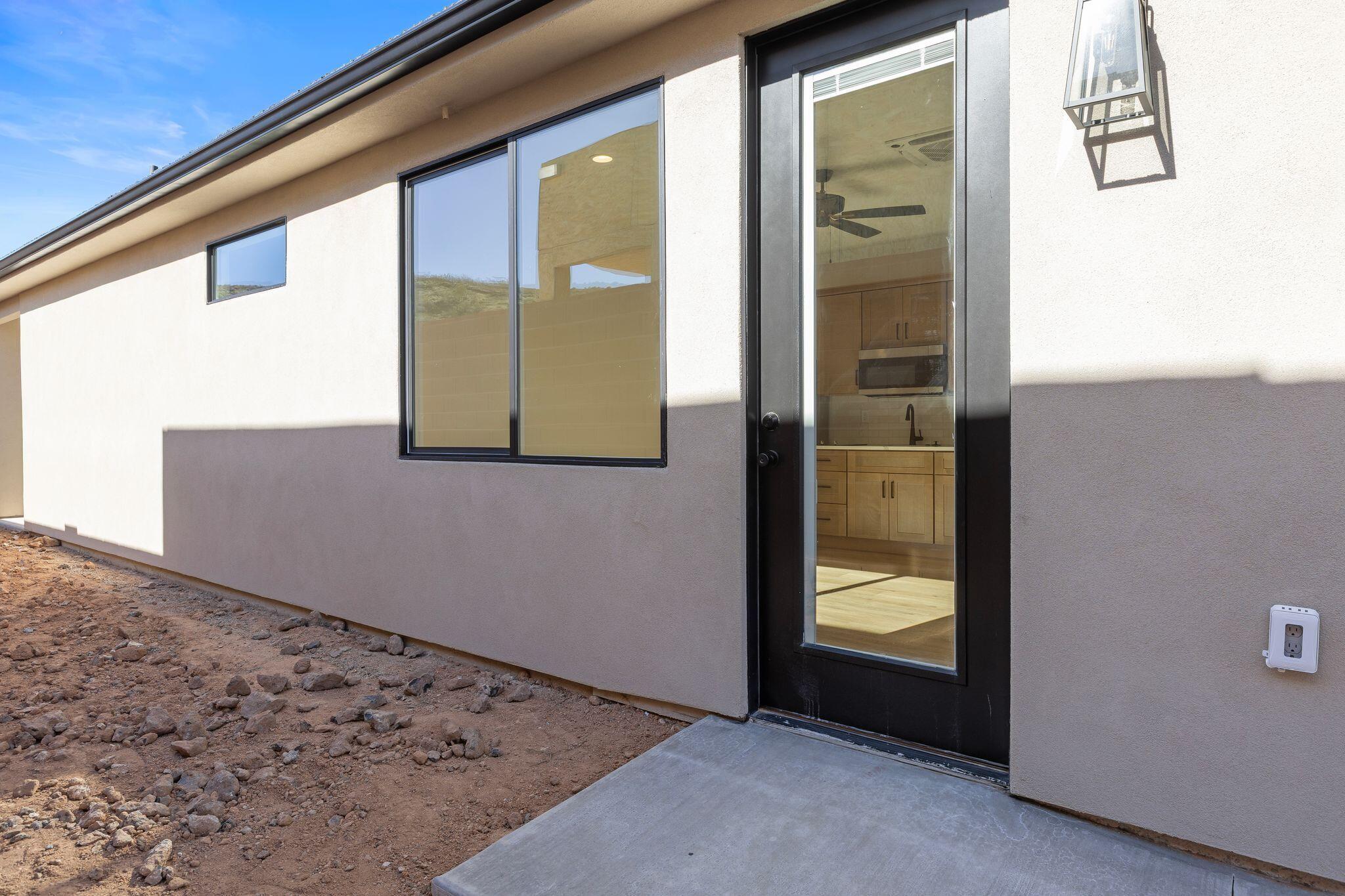 HURRICANE VIEWS - Residential