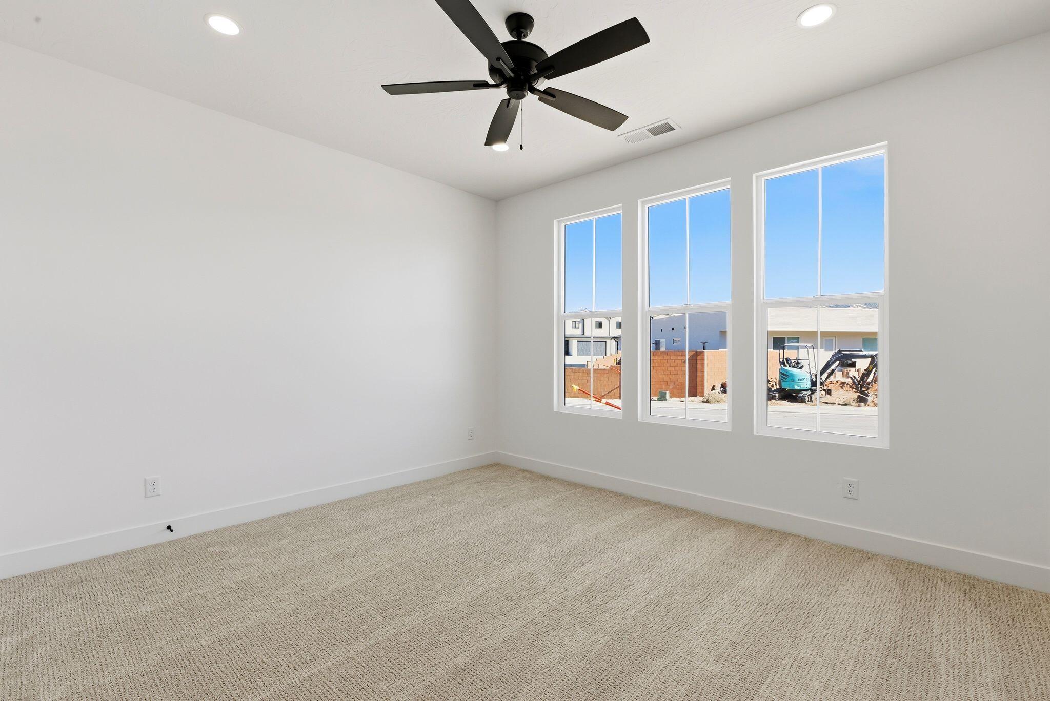 HURRICANE VIEWS - Residential