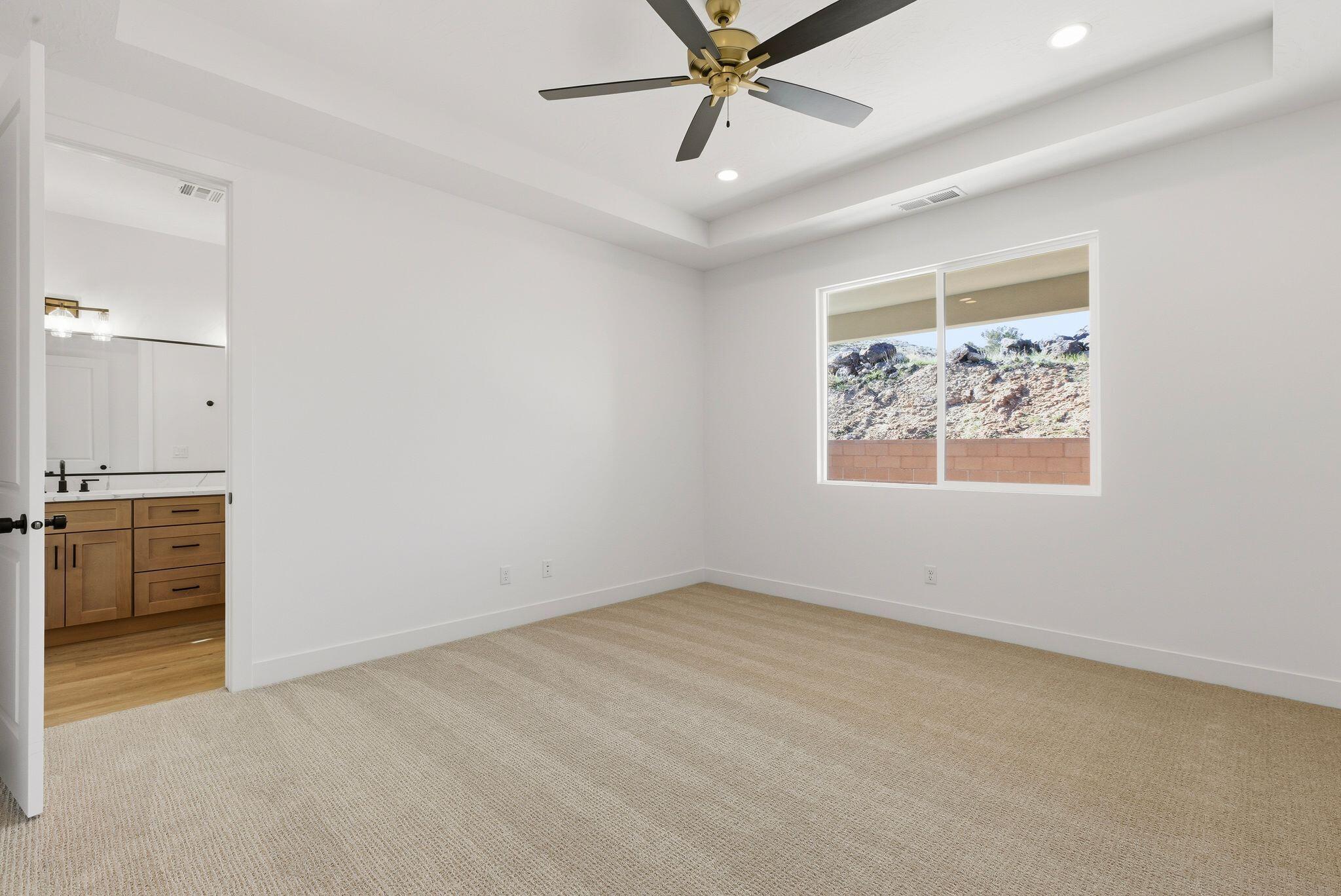 HURRICANE VIEWS - Residential