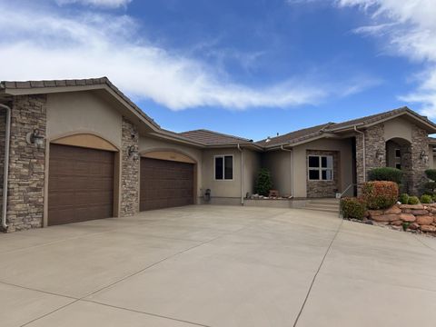 Tiny photo for 1442 W GRANDE, Washington, UT 84780 (MLS # 26-268377)