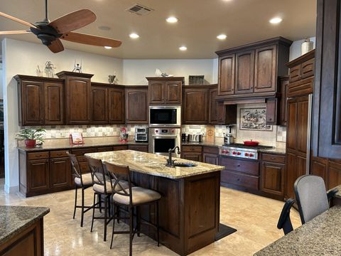 Tiny photo for 1442 W GRANDE, Washington, UT 84780 (MLS # 26-268377)