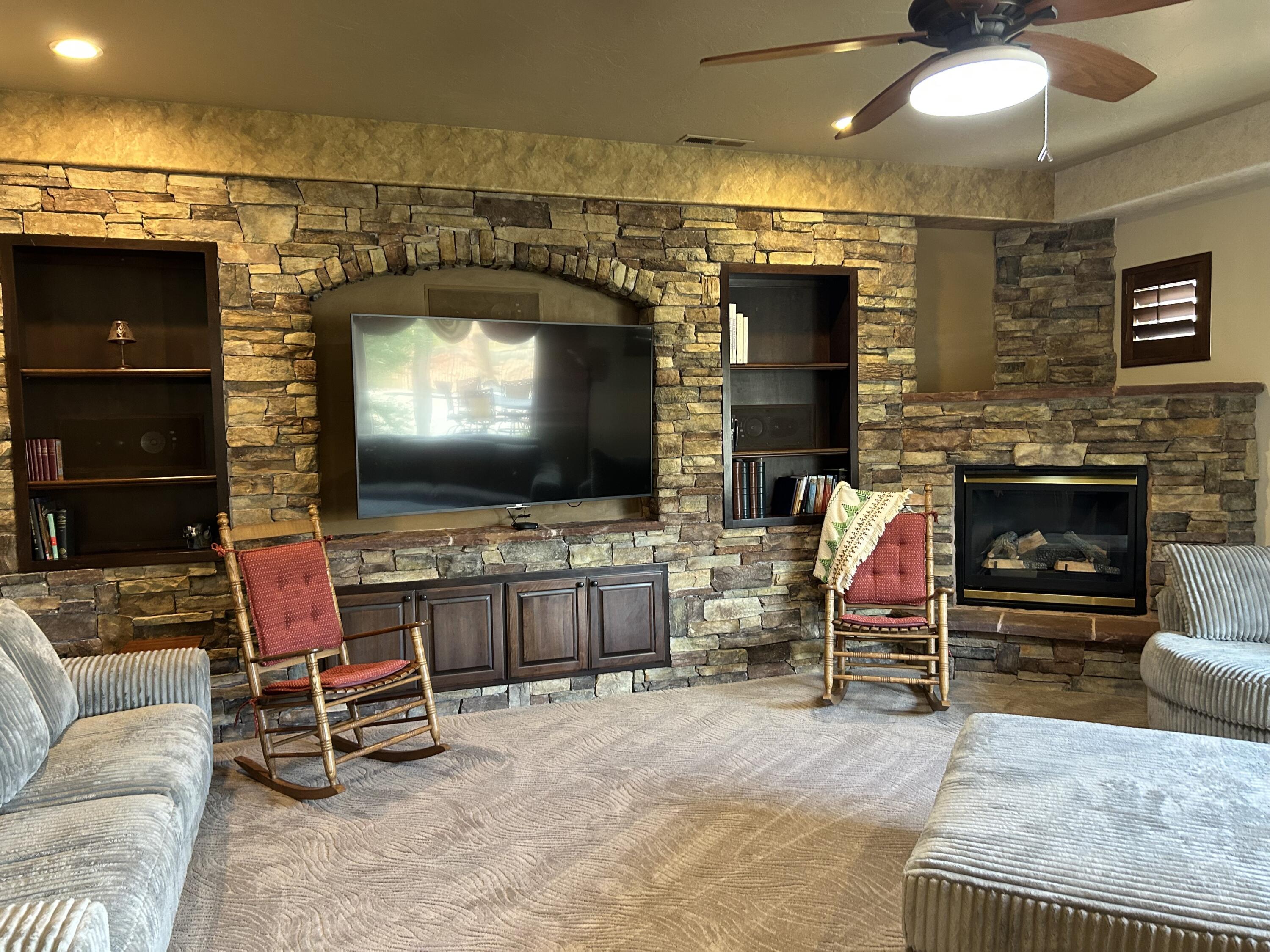 WESTGATE HILLS - Residential