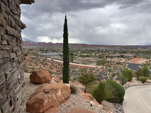 Tiny photo for 1442 W GRANDE, Washington, UT 84780 (MLS # 26-268377)