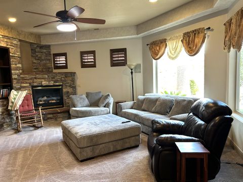 Tiny photo for 1442 W GRANDE, Washington, UT 84780 (MLS # 26-268377)