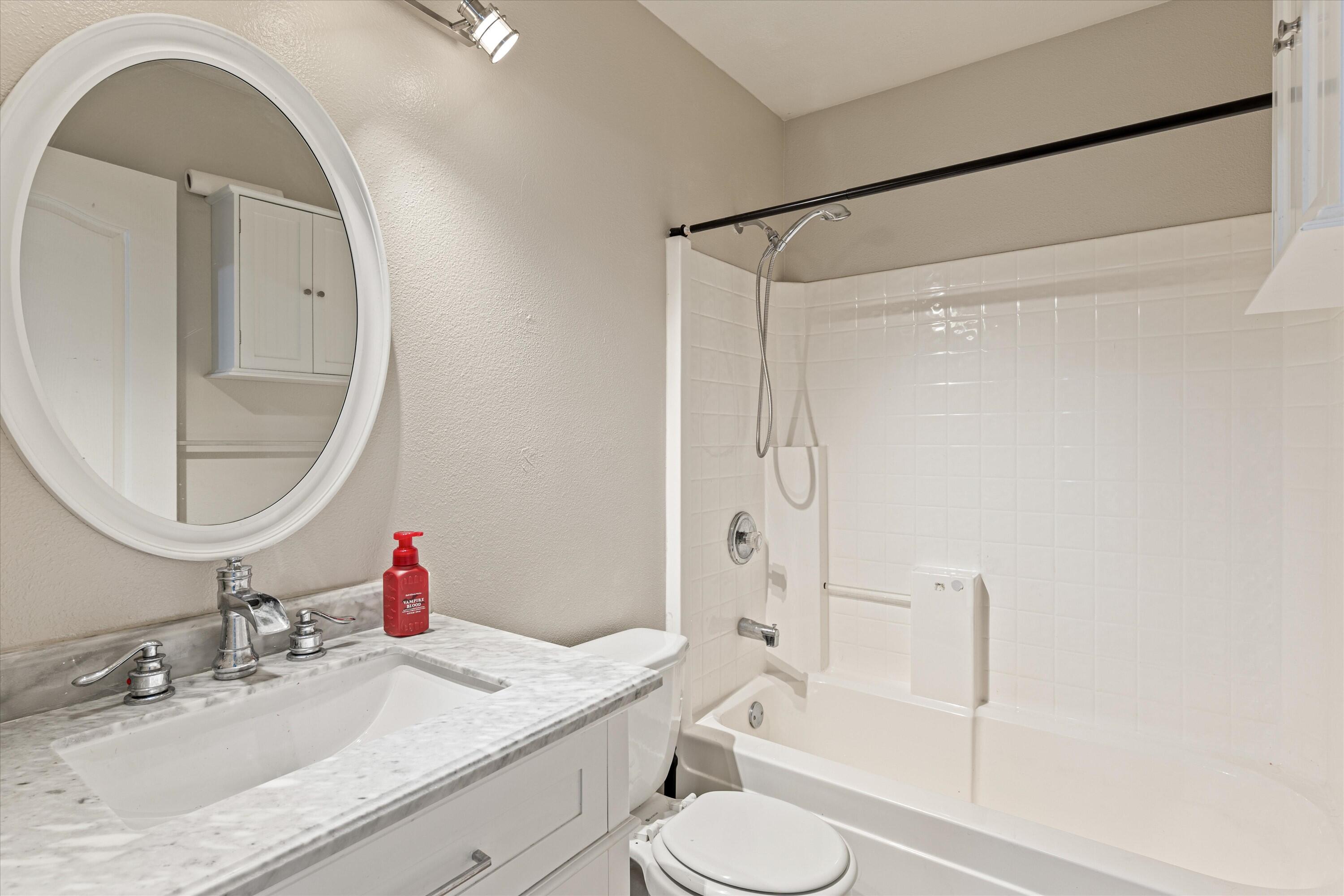 SOUTH POINTE - Residential