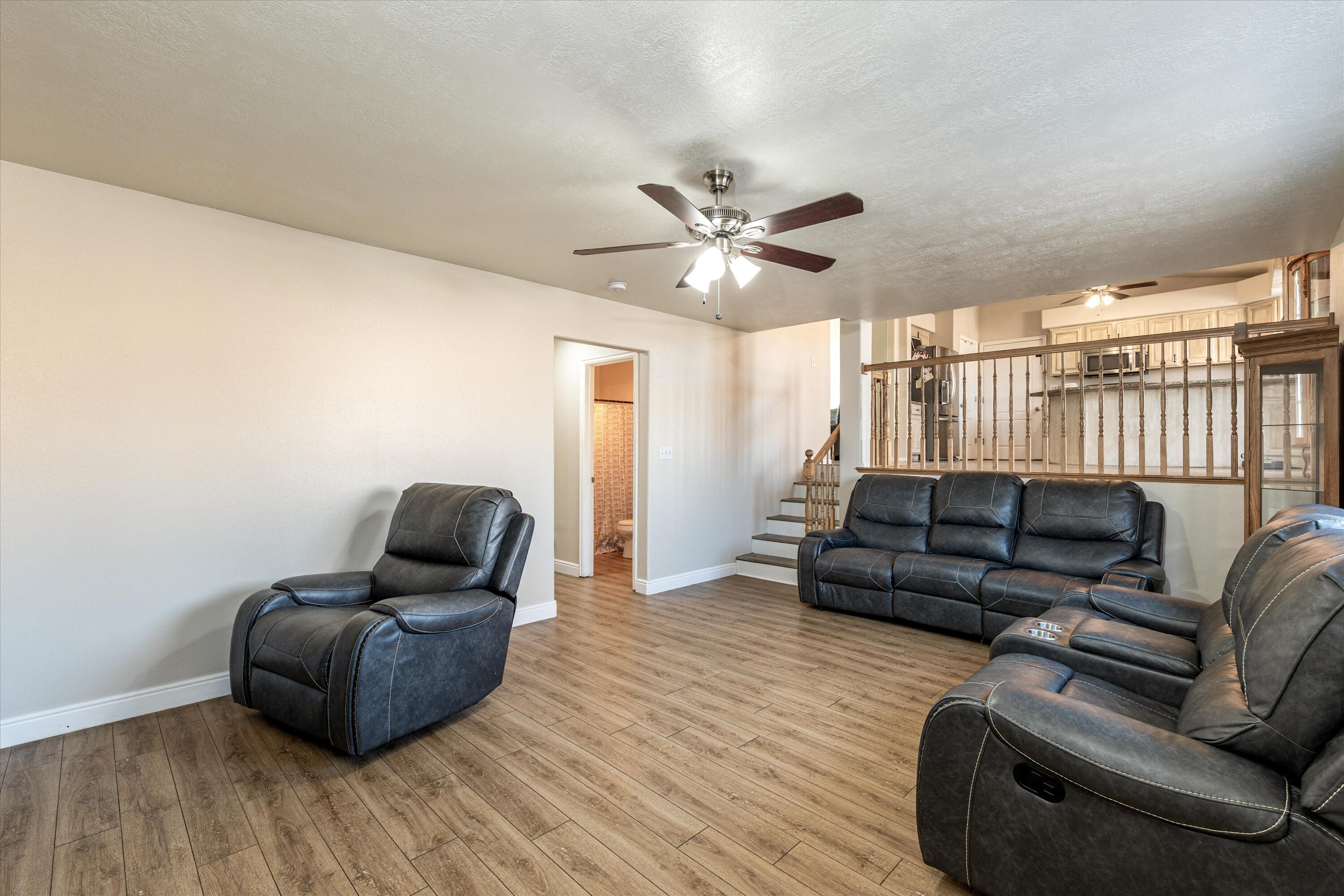 SOUTH POINTE - Residential