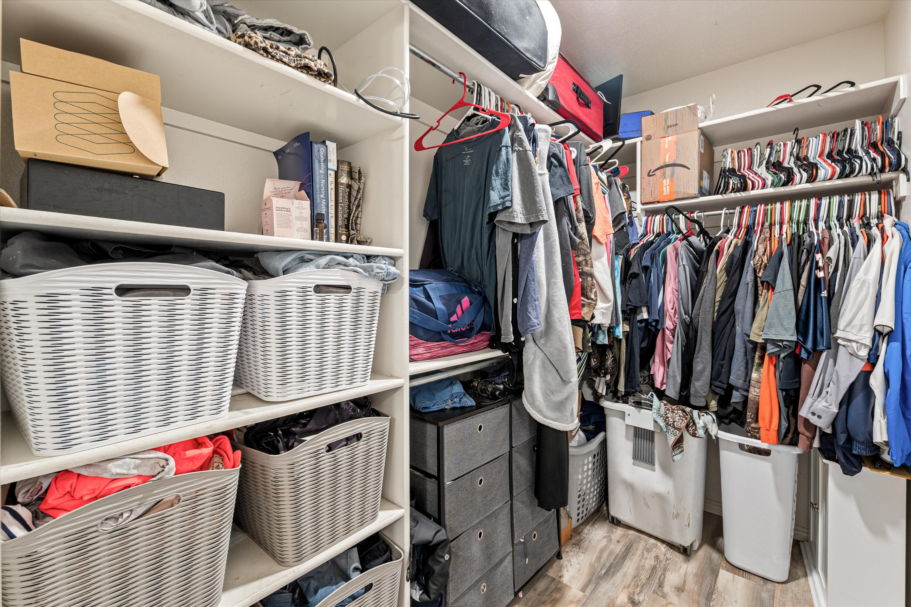 SOUTH POINTE - Residential