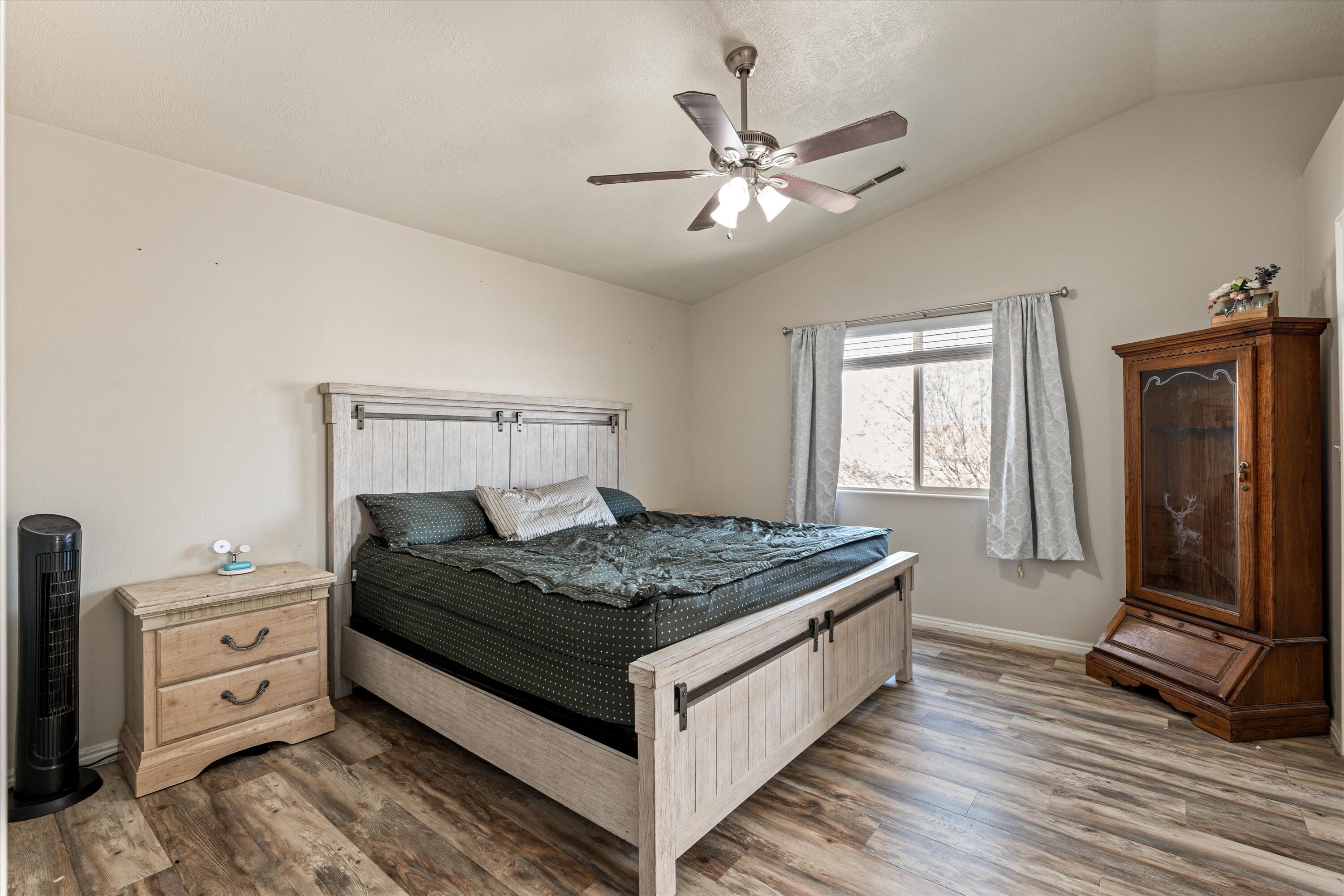 SOUTH POINTE - Residential