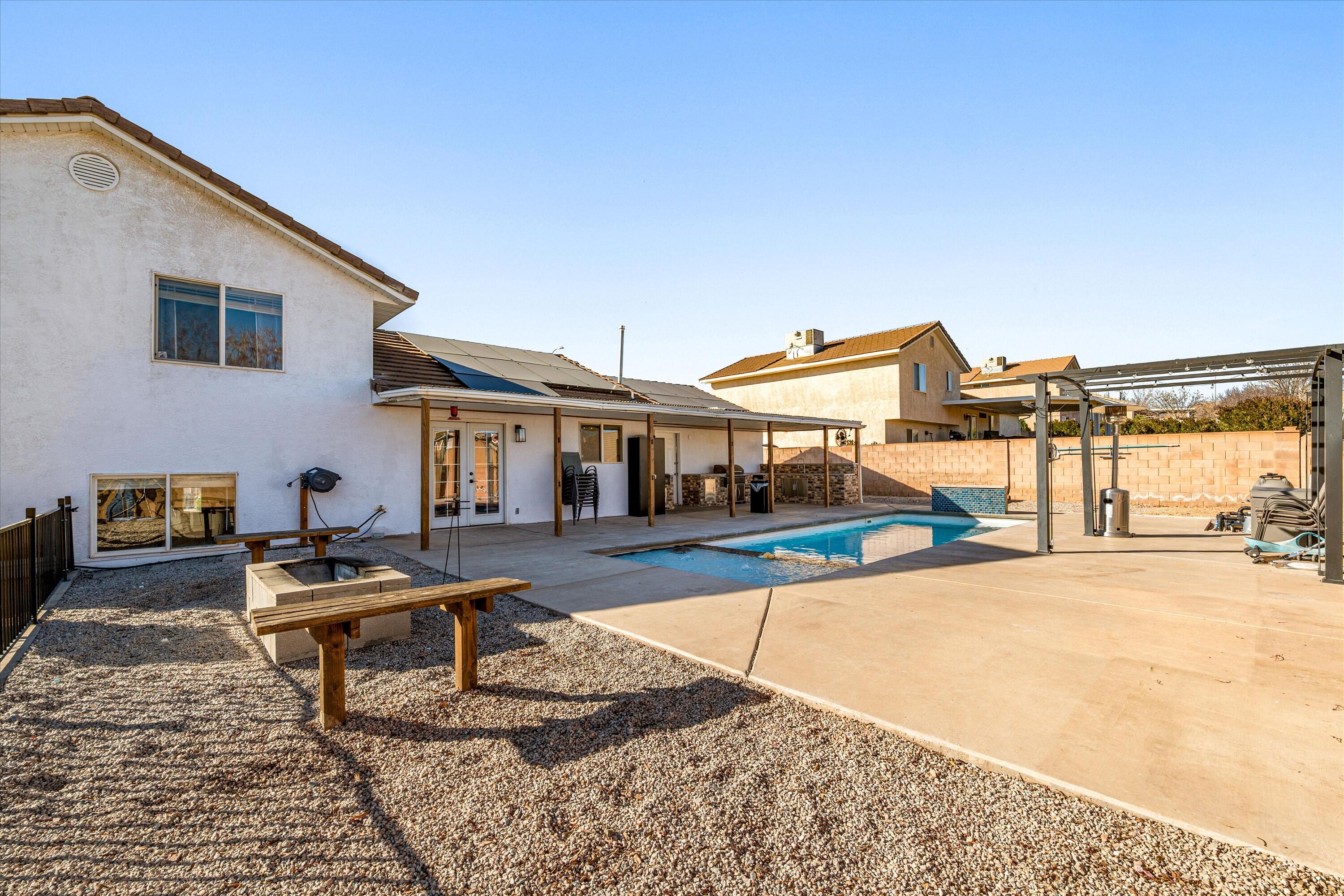 SOUTH POINTE - Residential