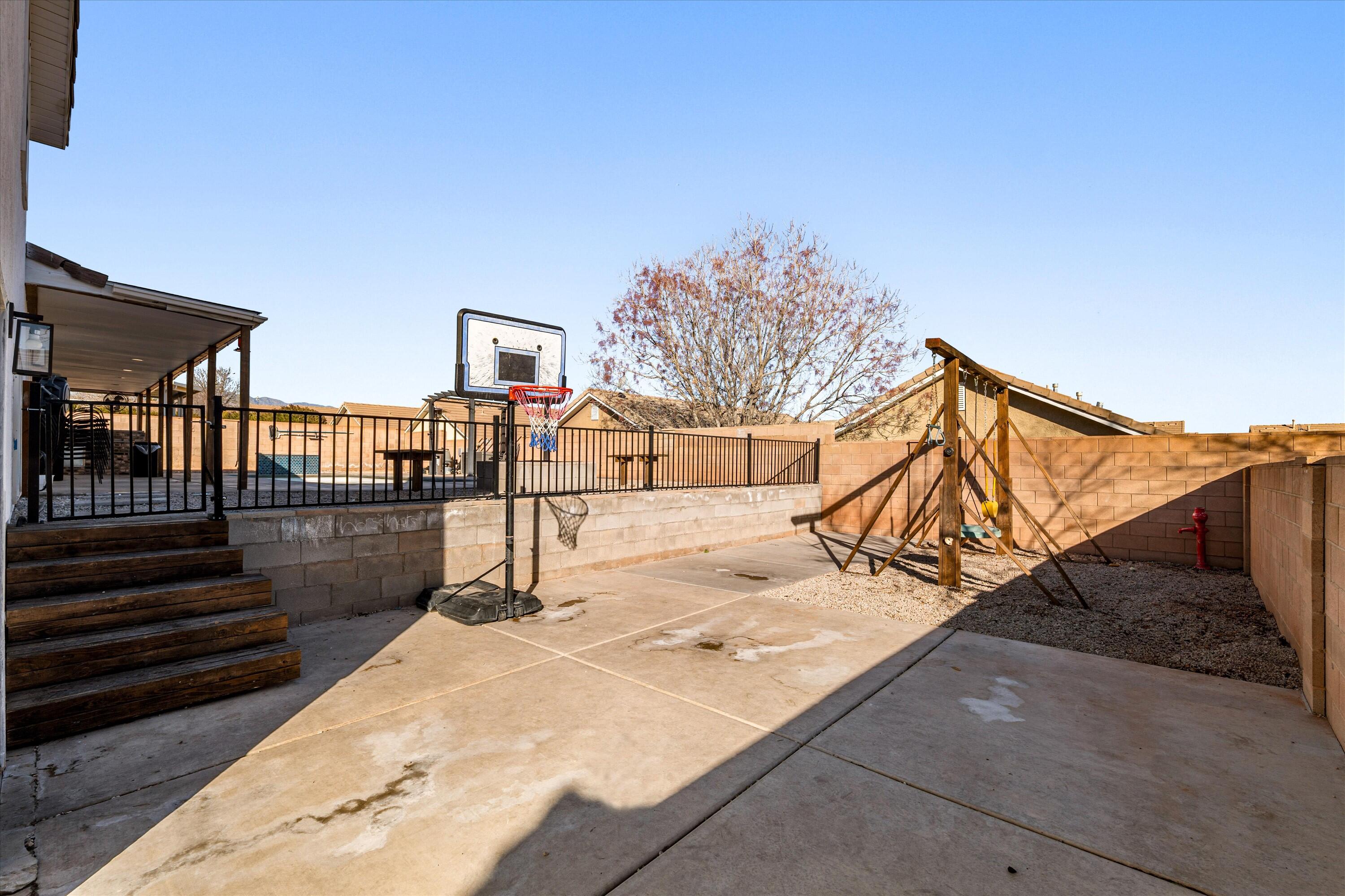 SOUTH POINTE - Residential