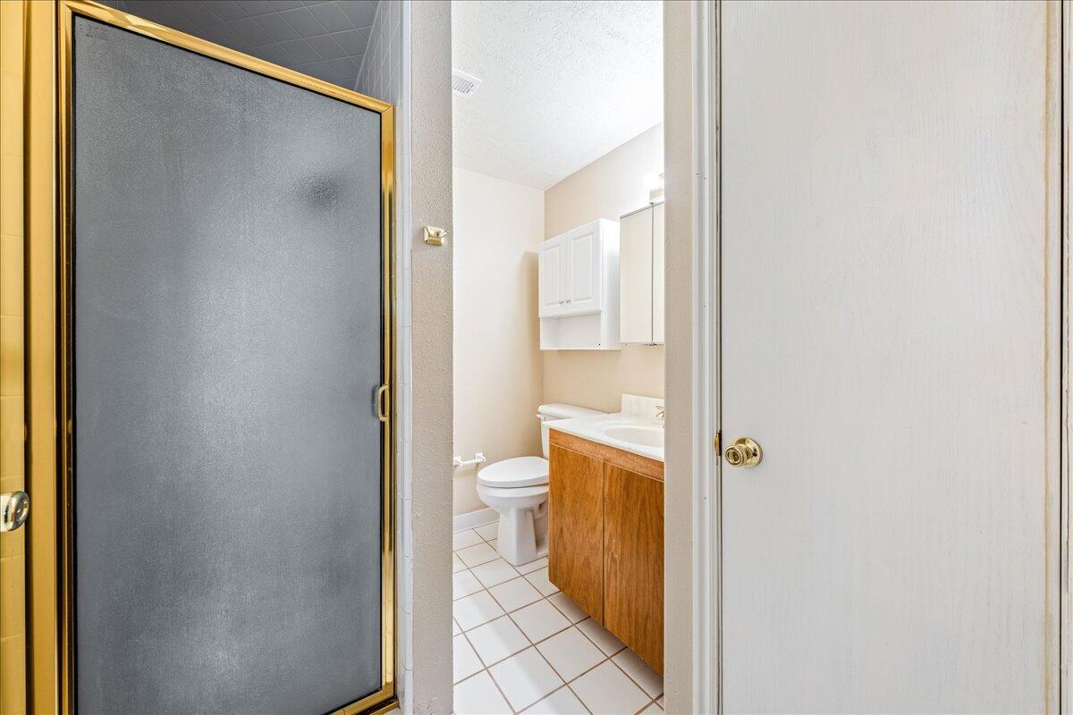 CIRCLE CLIFF - Residential